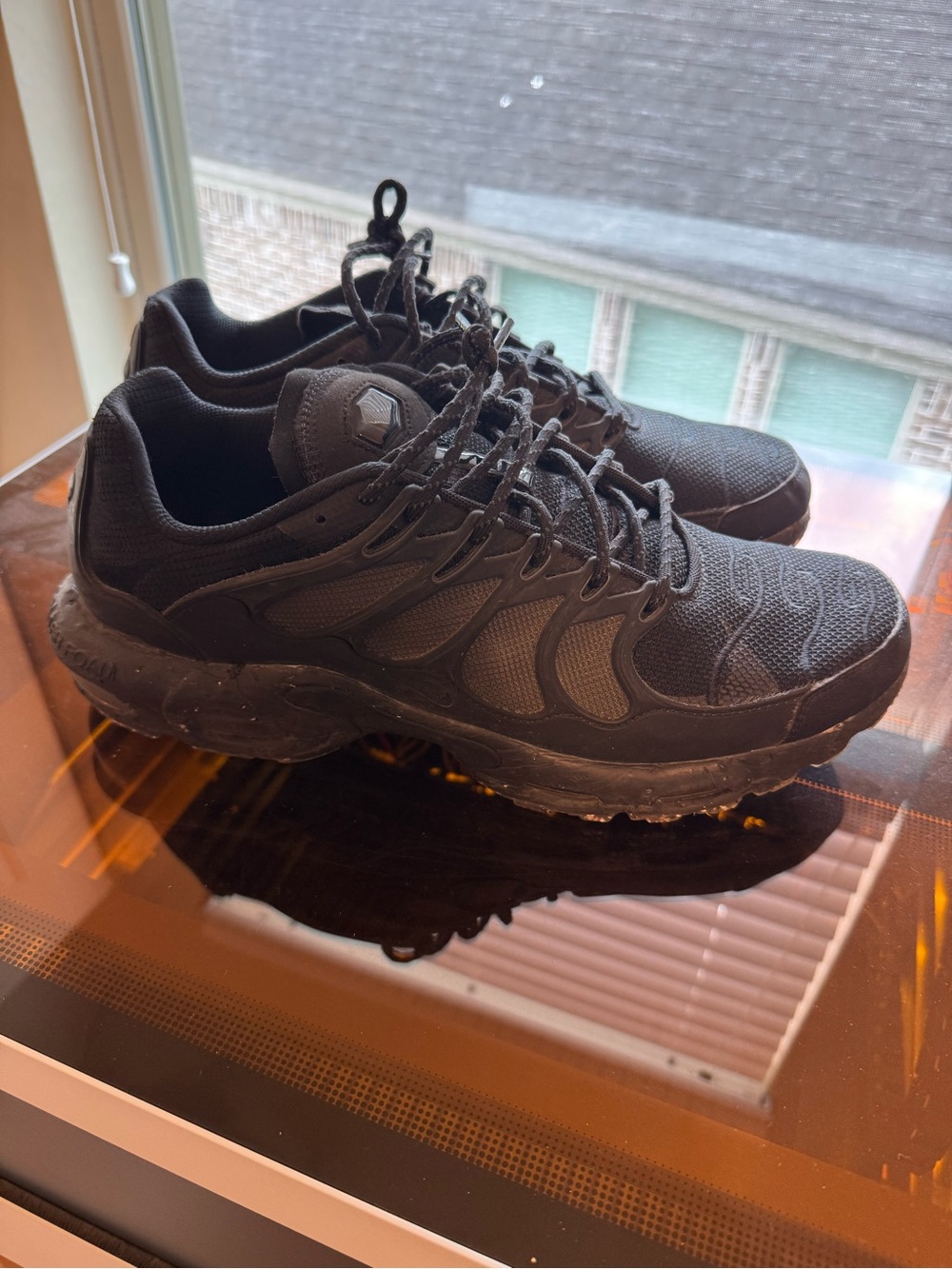 Nike Men's Black Athletic Mesh Running Shoes